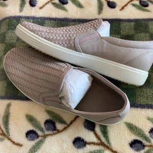 Nearly New, Ecco Soft 7 loafers